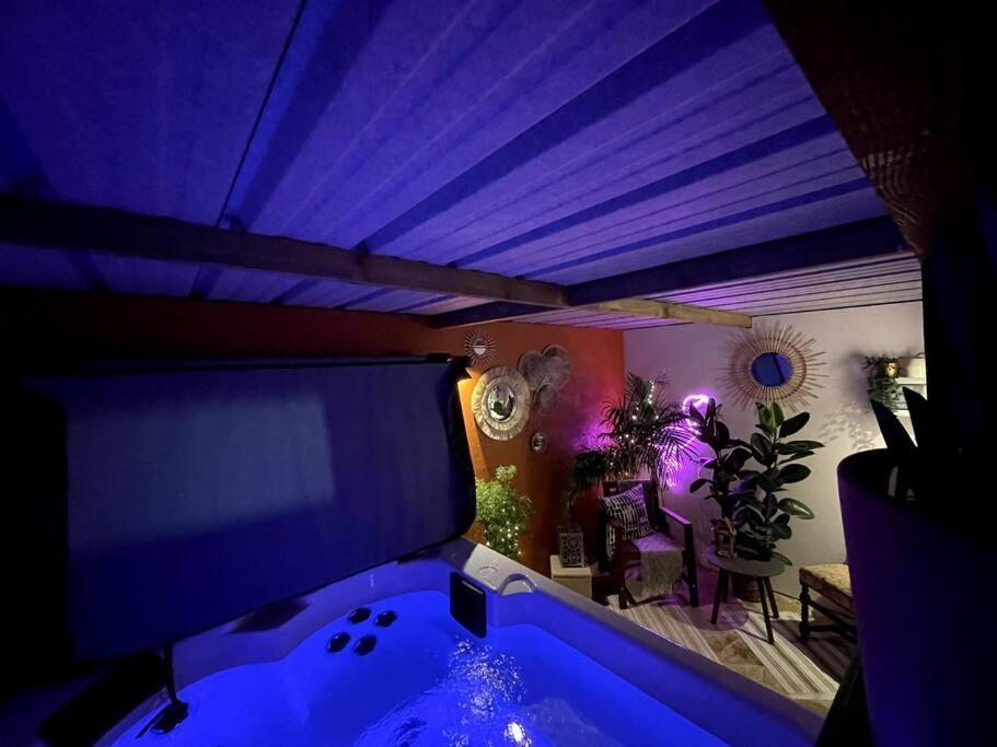 Abandonner Son Quotidien.. C.L.S ドーヴィル エクステリア 写真